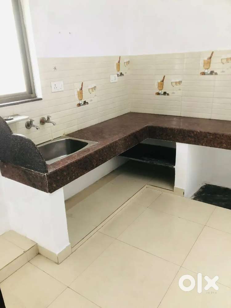 Broker Assistance – Flats & Rooms for Rent Across Raipur