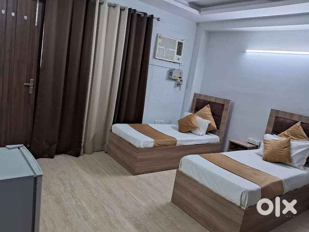 PG Near SmartWorks, Cyber City, Golf Course Road, Horizon Center, Dell