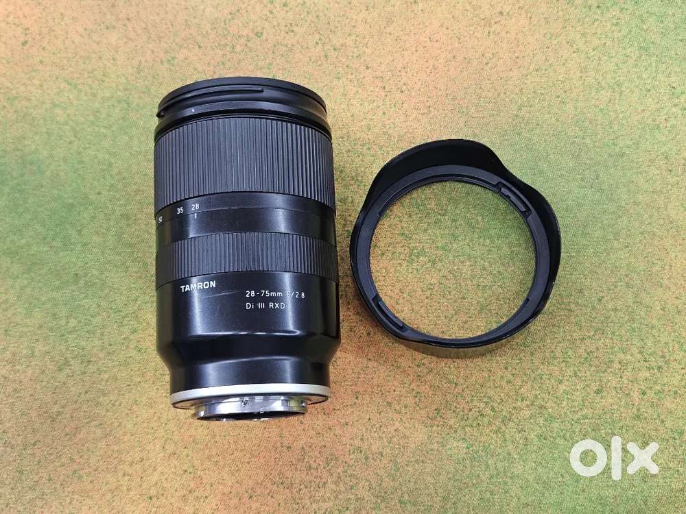 Tamron 28-75mm Di III RXD Lens for Sony E-Mount Mirrorless Cameras.