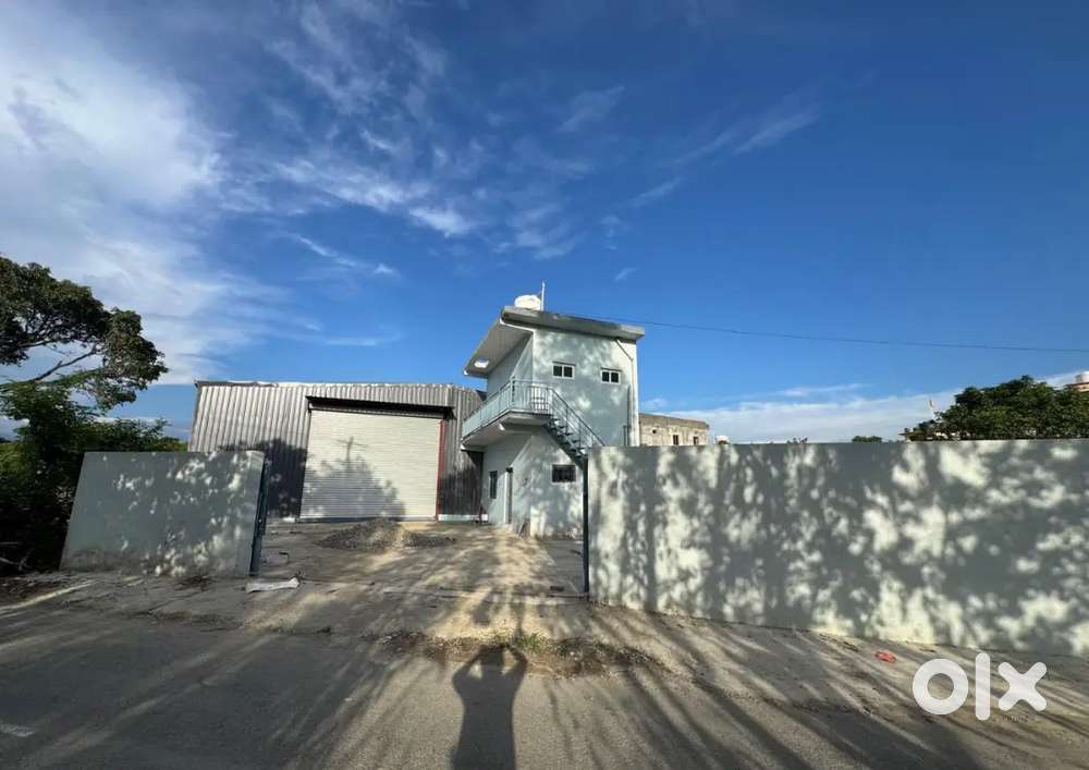 Spacious 10000sqft warehouse for rent