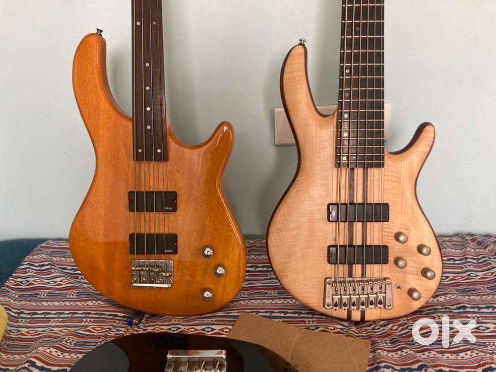 Six String Bass Guitar , 4string Fretless Bass guitar