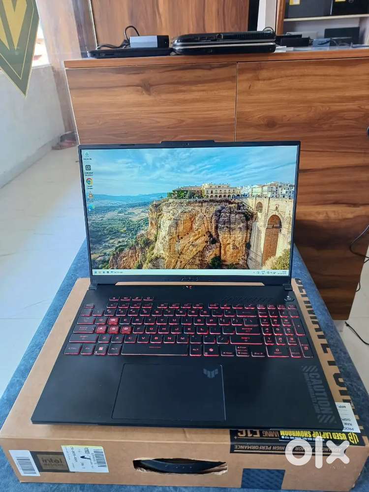 Asus gaming ultra 5 & 3050 4gb gbu