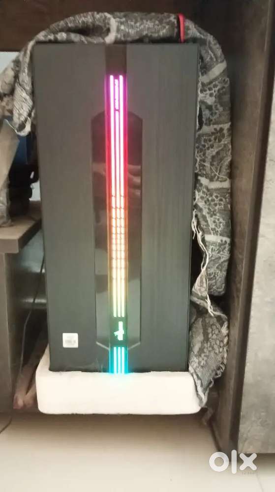Cpu i3 10th generation with RGB case