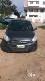 Hyundai i10 Sportz AT, 2012, Petrol