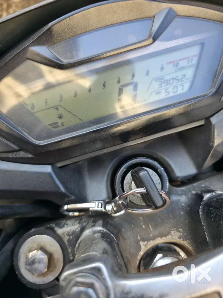 Hornet 160R 2018 Model