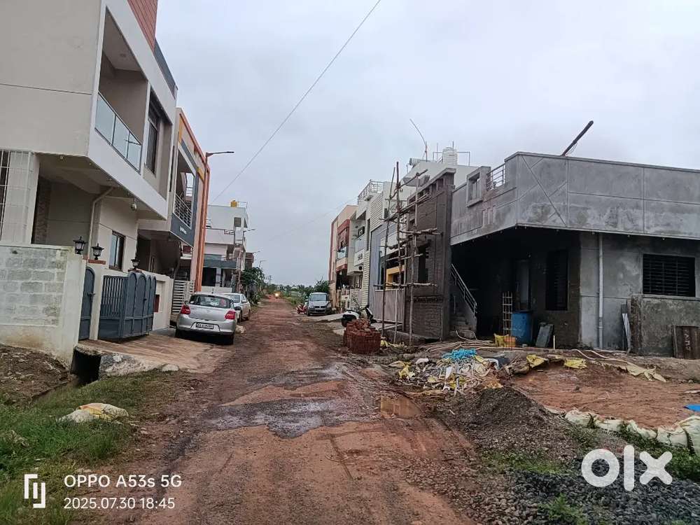 House for sale near dharwad  AFS hall 24x7  water bus fecility