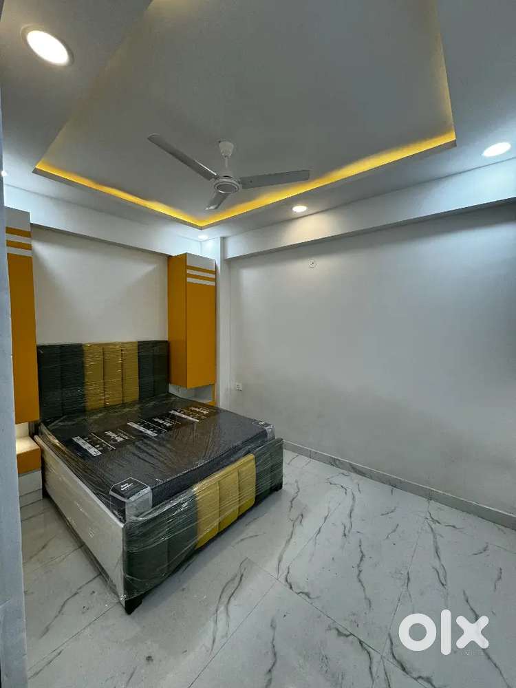 car parking & lift. In road project 2bhk noida extension