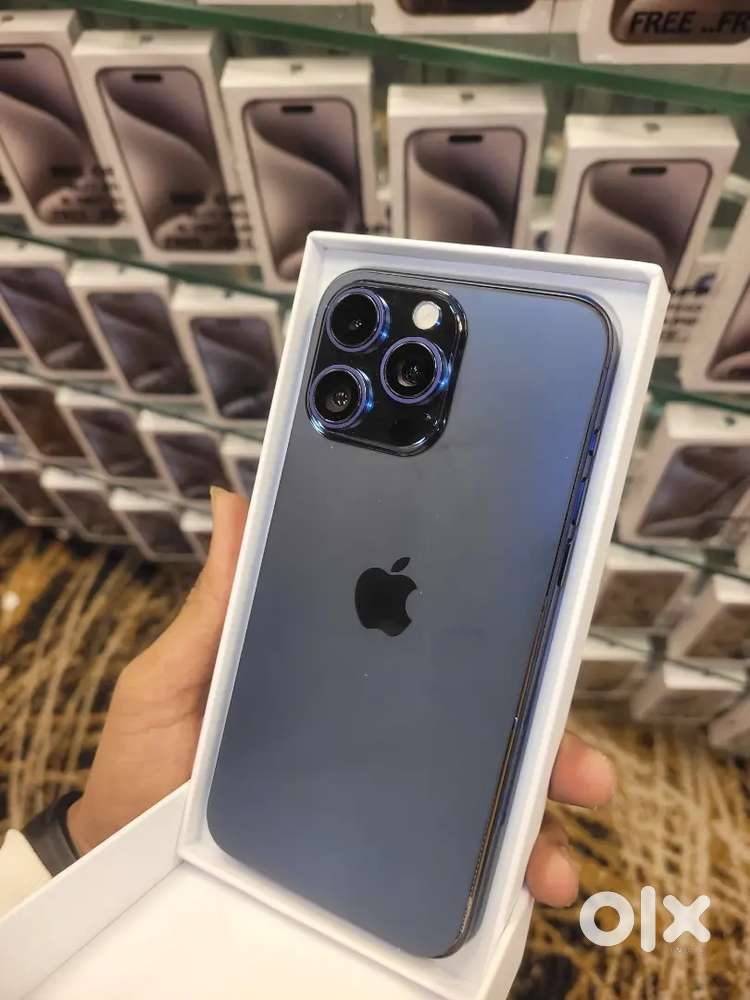 USA IMPORT MOBILE REFURBISHED AVAILABLE 15 PRO MAX MULTI COLOUR