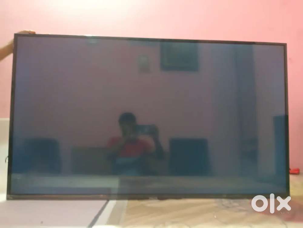 55 INCH TV TCL DISPLAY NOTE BRAKING