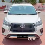 Toyota Innova Crysta 2.4 G MT 8S, 2022, Diesel
