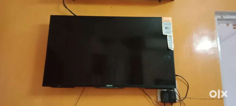 Sony TV 44 inch