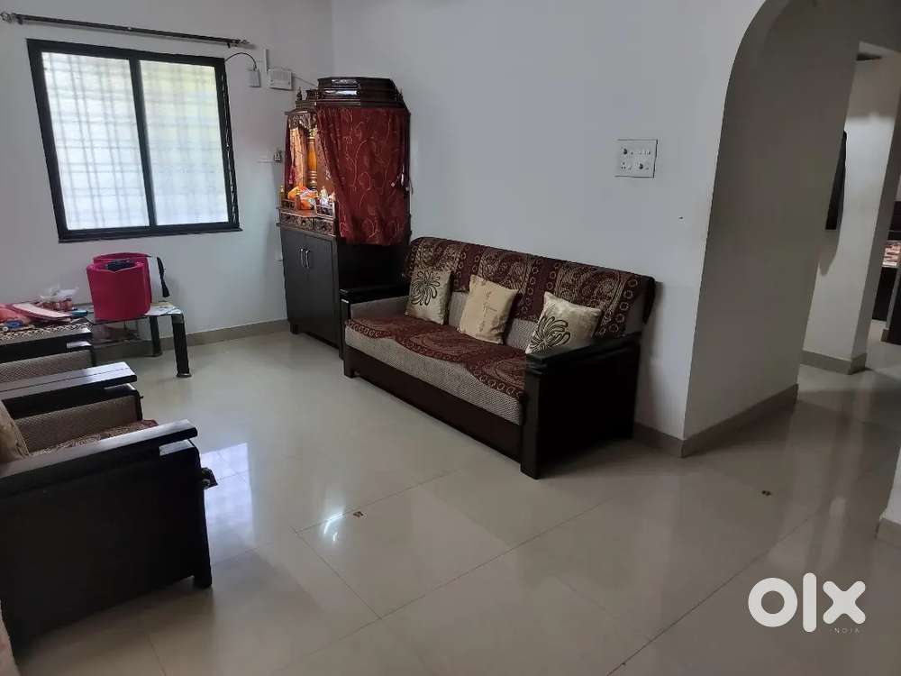 Only 5 flats in building, prime location