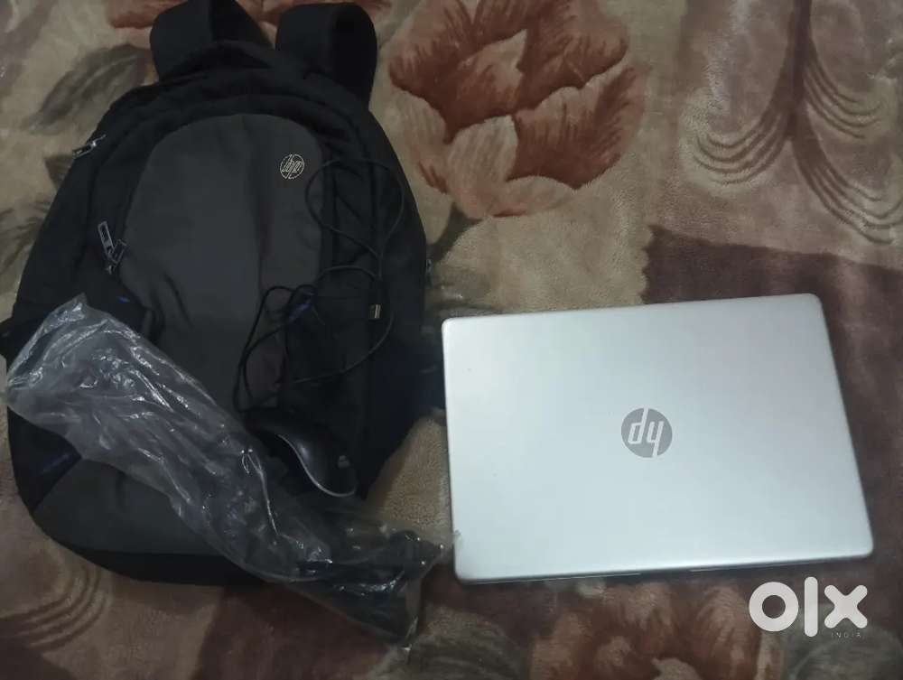 I3 12 generation Intel laptop 8gb/ 512gb