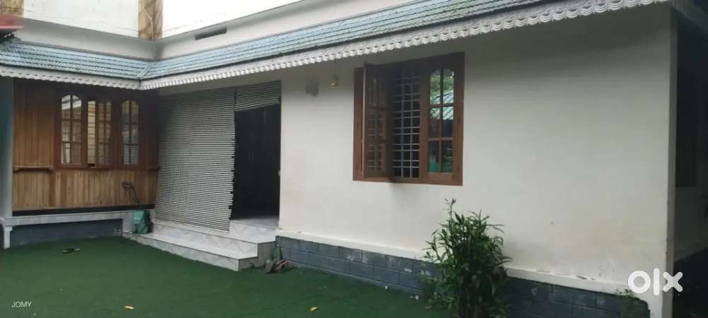 24 cend and House for sale in ചങ്ങനാശേരി ചാഞ്ഞോടി