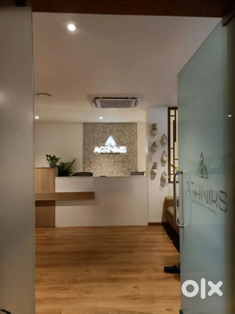 Furnished office space at Edappally 1900 sqft