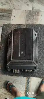 JBL bass and JBL AMP 4 channel with wearing