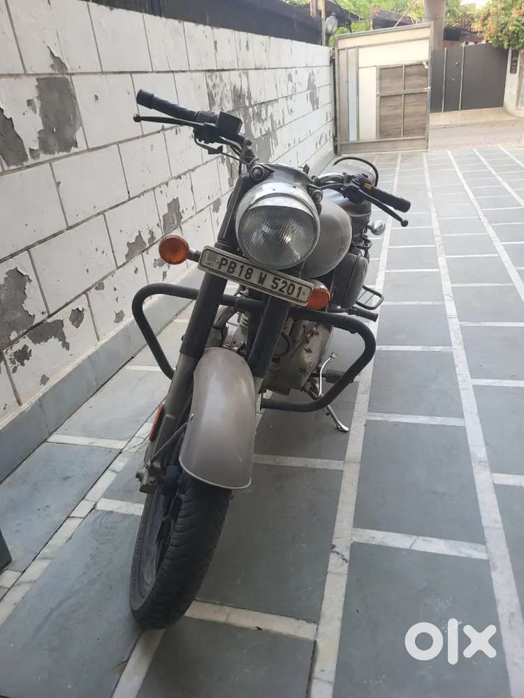 Royal enfield bullet