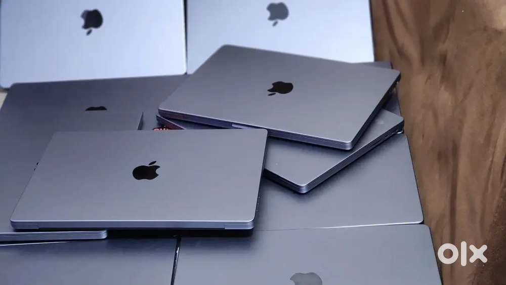 M1 Apple Macbook Pro 16GB Ram 512GB Apple SSD 14-inch Display