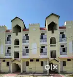 2floor 1room and bathroom and kitchen