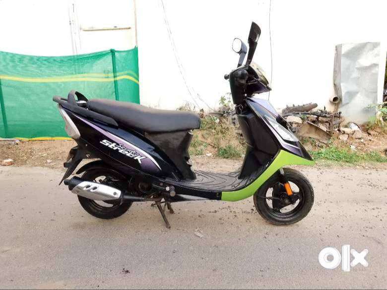 TVS scooty streak