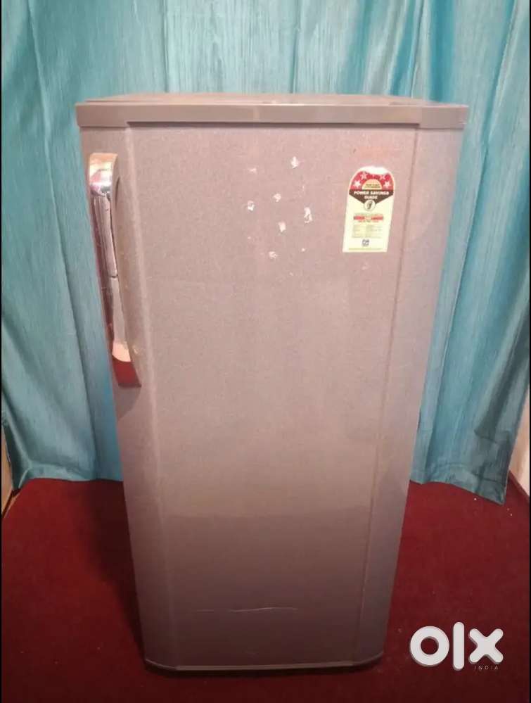 Samsung single door silver colour self printed 200 litres refrigerator