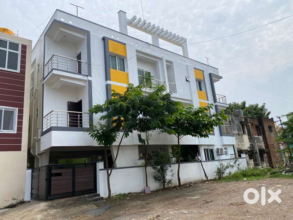 Premium CoLiving Space