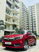 Honda Amaze 2nd Gen VX, 2023, Petrol