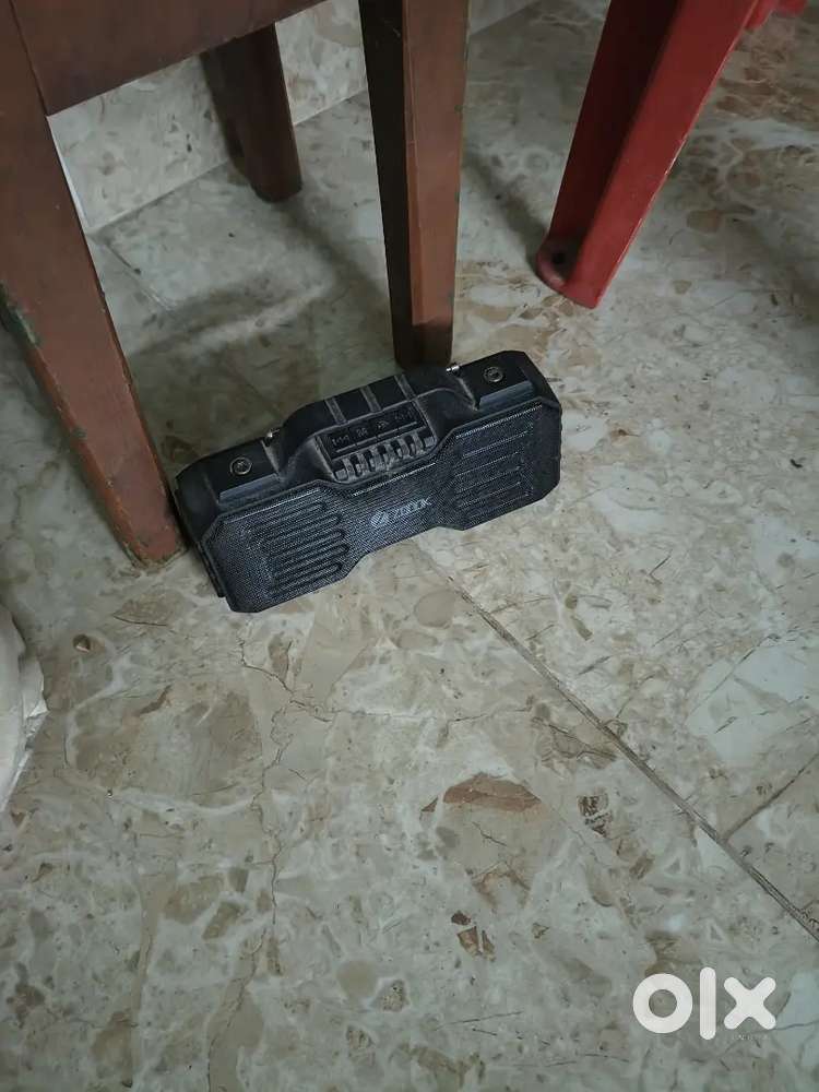 Bluetooth speakers with fm radio