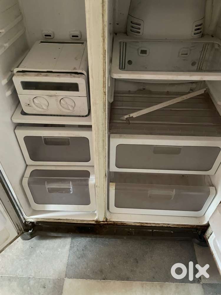 Samsung Side by Side refrigerator