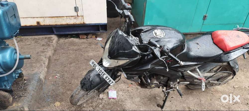 pulsar ns 200