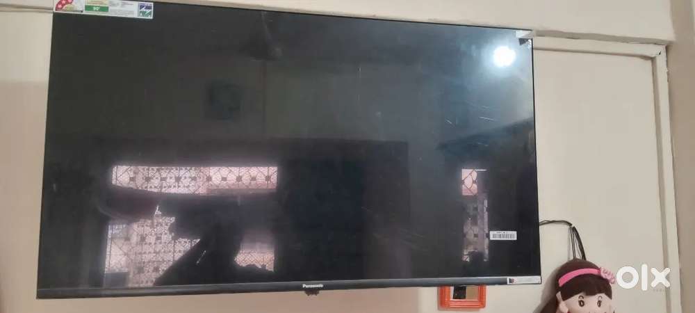 Panasonic 40 inch Smart TV