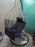New condtion huge hanging swing for adult & kids