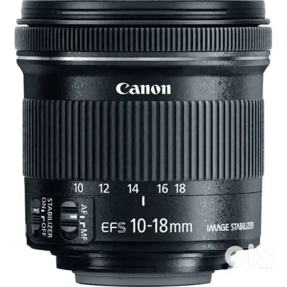 3 Canon lens in pristine condition
