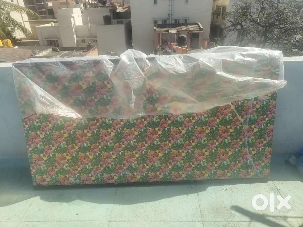 Single bed steel almost New