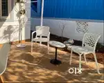 Selling a stylish and sturdy outdoor furniture set