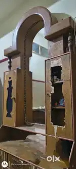 Dressing table