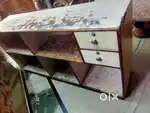 Shop counter