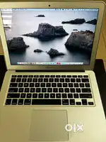 Apple Macbook Air 13 inch 2017