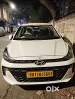 Hyundai aura