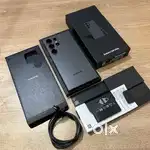 Selling my 5month old Samsung s23ultra black colour need urgent money