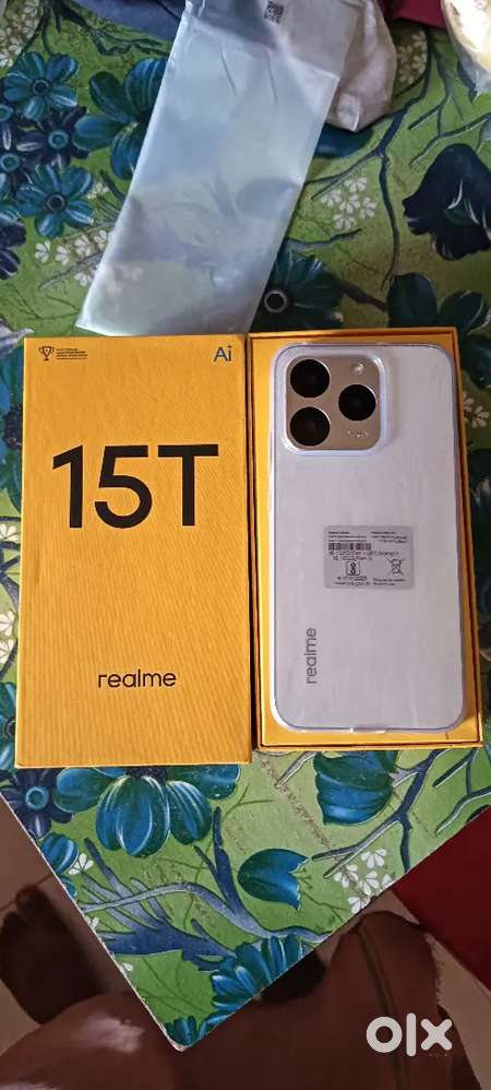 Realme 15T