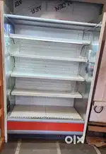 Open multi deck chiller and refrigerator
