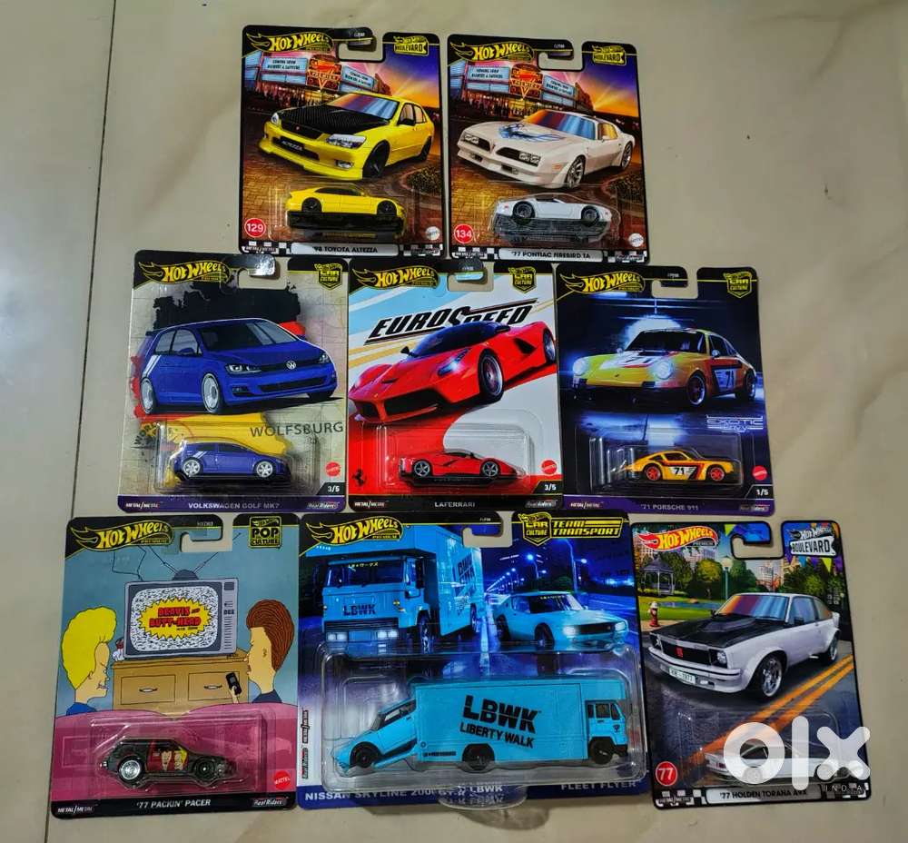 Hot wheels / Hotwheels lot of 8 Premium Cars