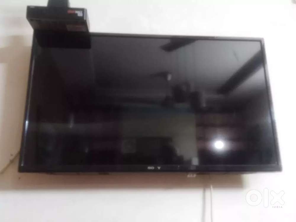 Sony TV 32inch