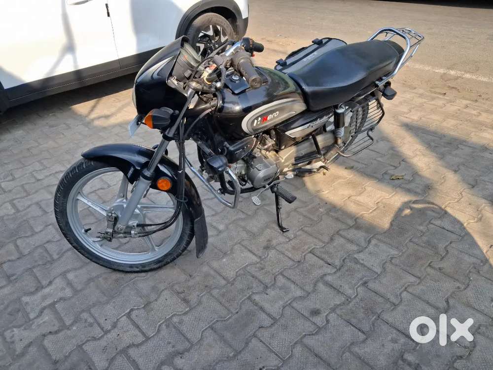 सुपर कंडीशन बाइक इच्छुक व्यक्ति मैसेज करें