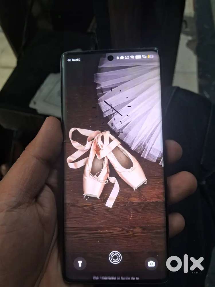 Techno pove curve 5g
