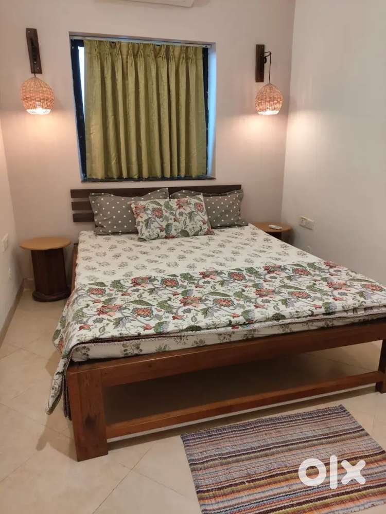 Caretaker needed for a cottage in Kattabettu, ooty