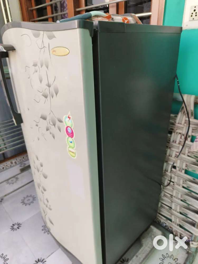 Godrej 180l refrigerator fully working condition