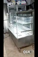 Display fridge