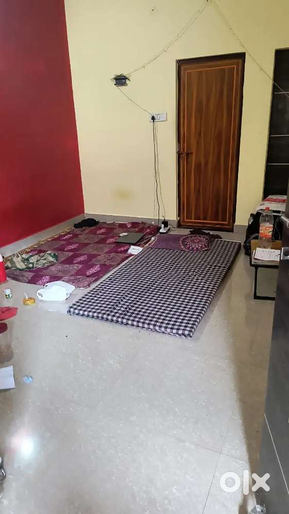 Single room Attach washroom  fully independent